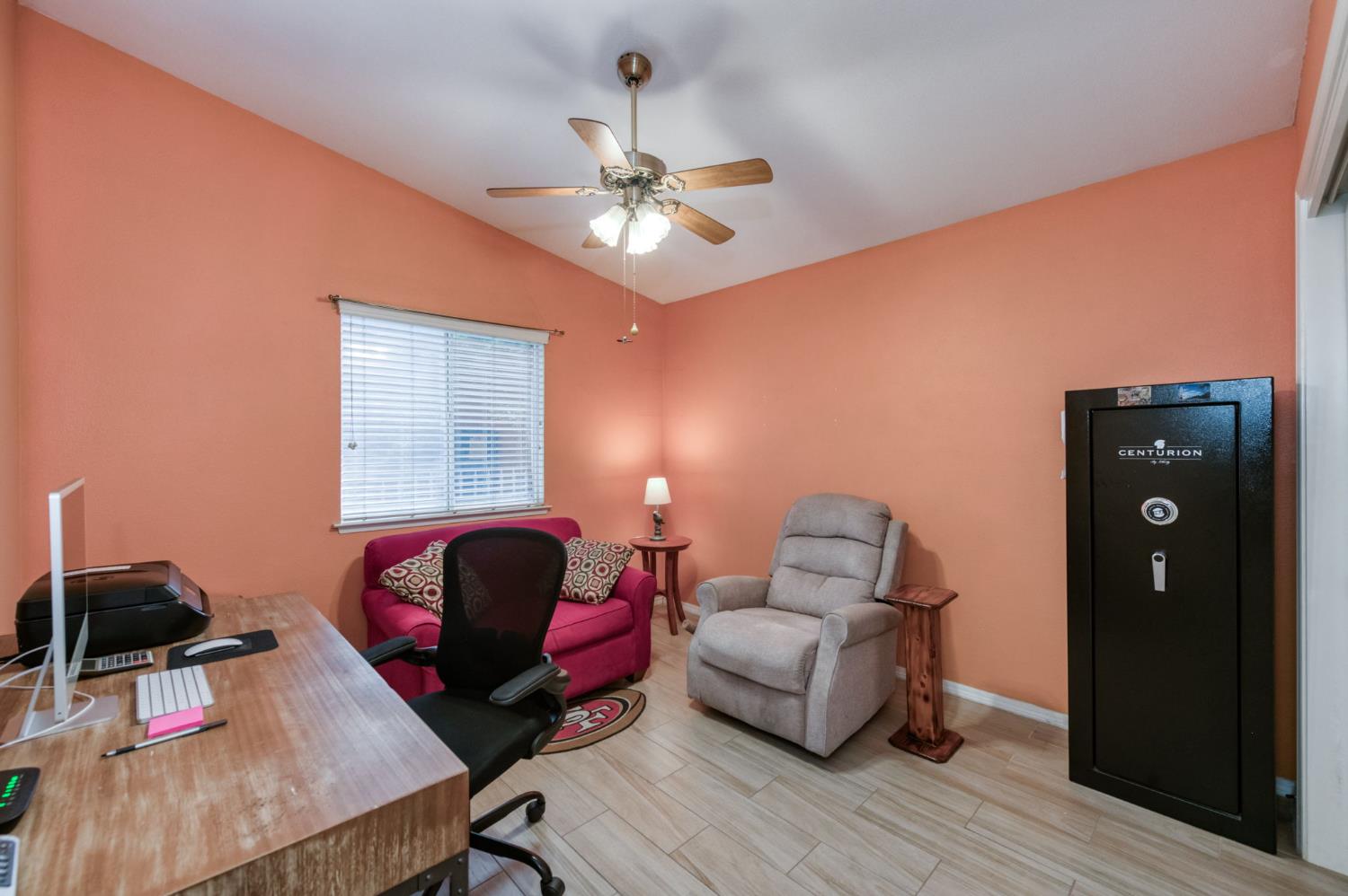 4681 W Sierra Ave, Fresno, CA 93722