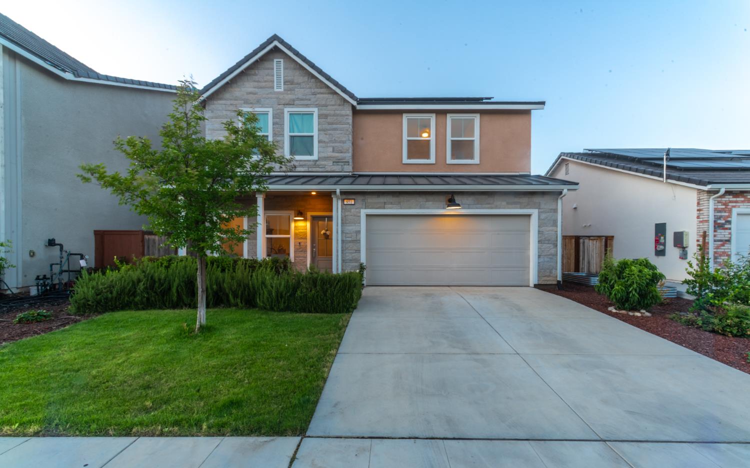 951 Kelso Ave, Clovis, CA 93619