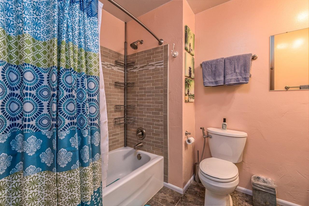 45221 Big Oak Ln, Oakhurst, CA 93644