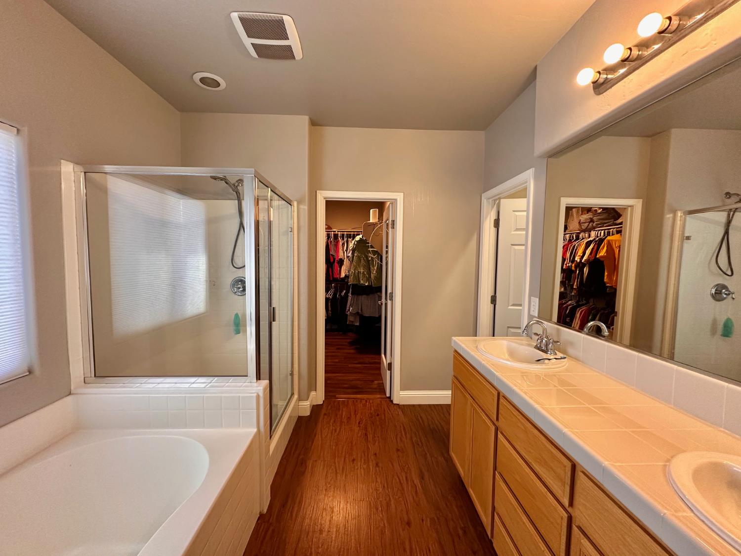 7071 E Dayton Ave, Fresno, CA 93737