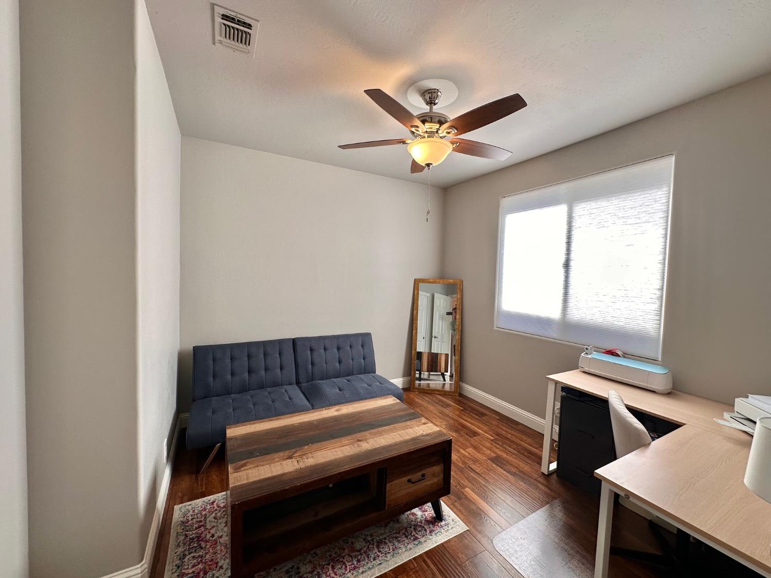 7071 E Dayton Ave, Fresno, CA 93737