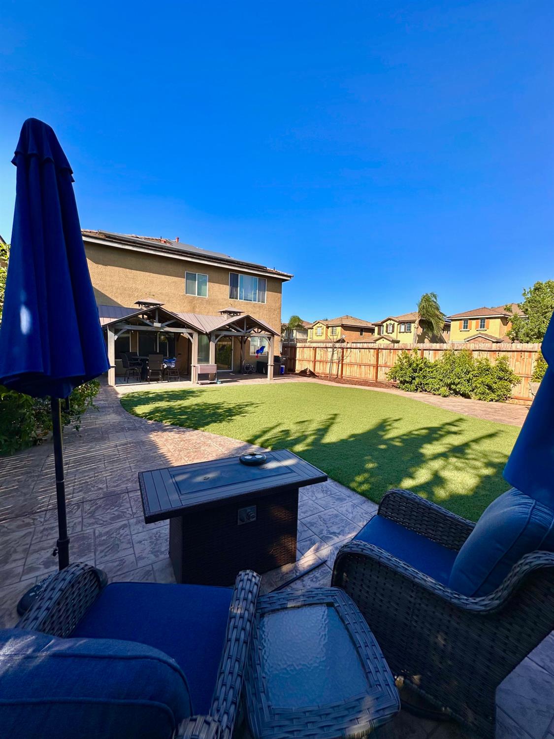 7071 E Dayton Ave, Fresno, CA 93737