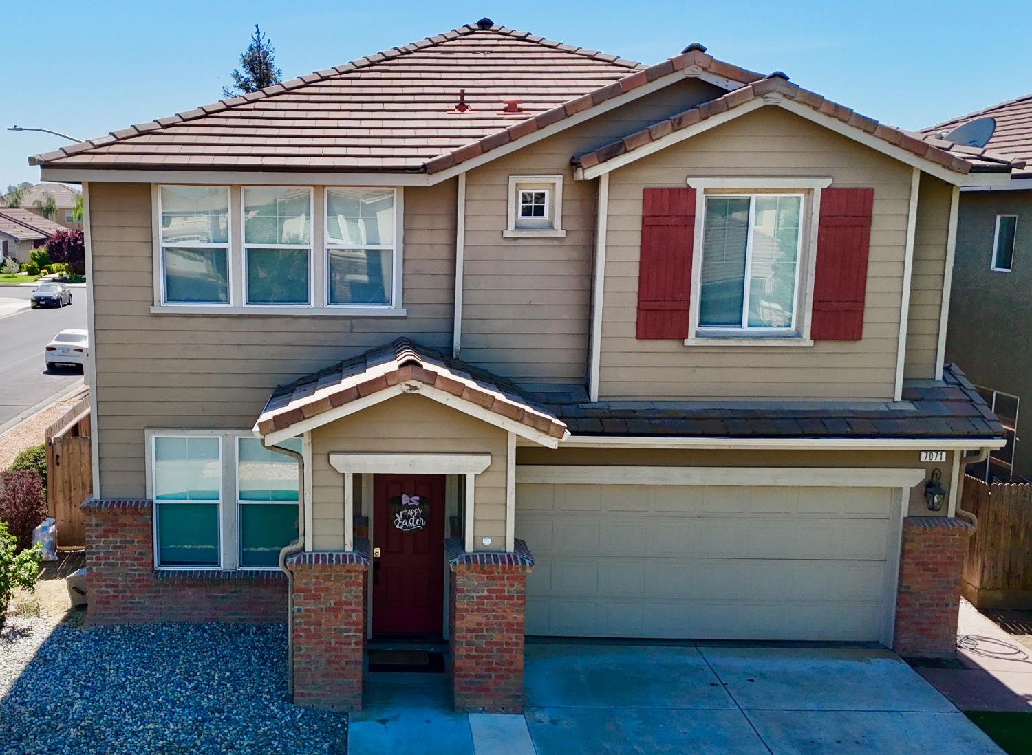 7071 E Dayton Ave, Fresno, CA 93737