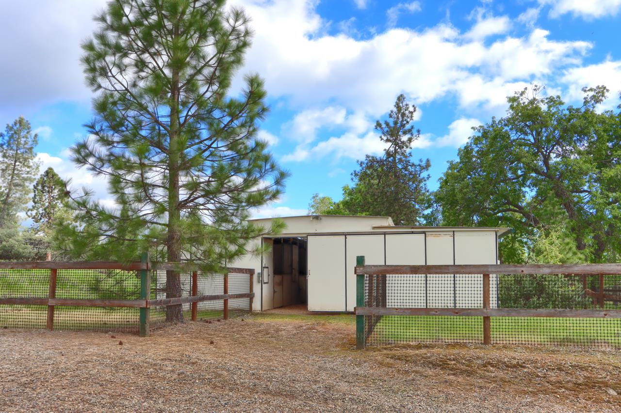 5027 Fox Creek, Mariposa, CA 95338