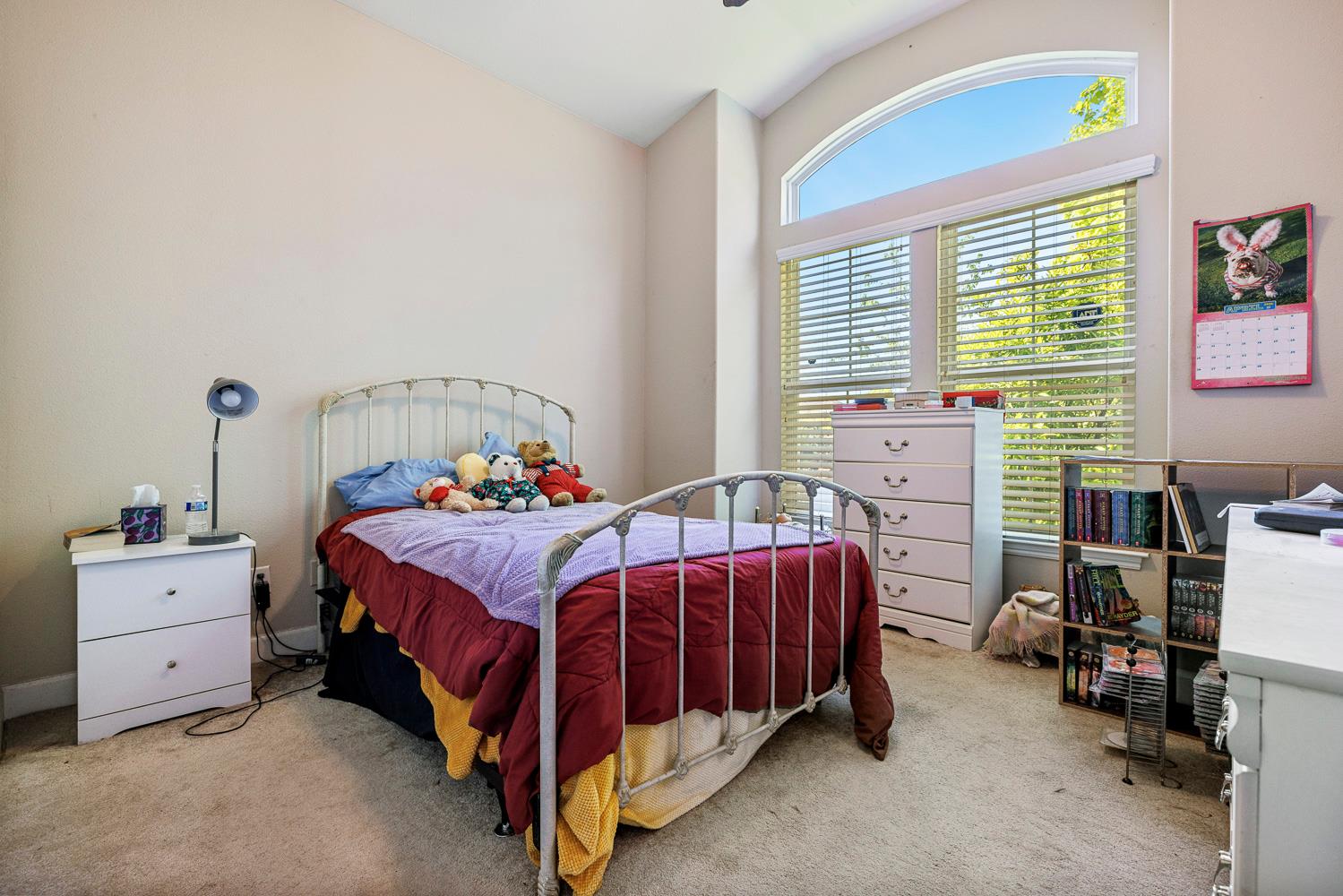 6008 W Wathen Ave, Fresno, CA 93722