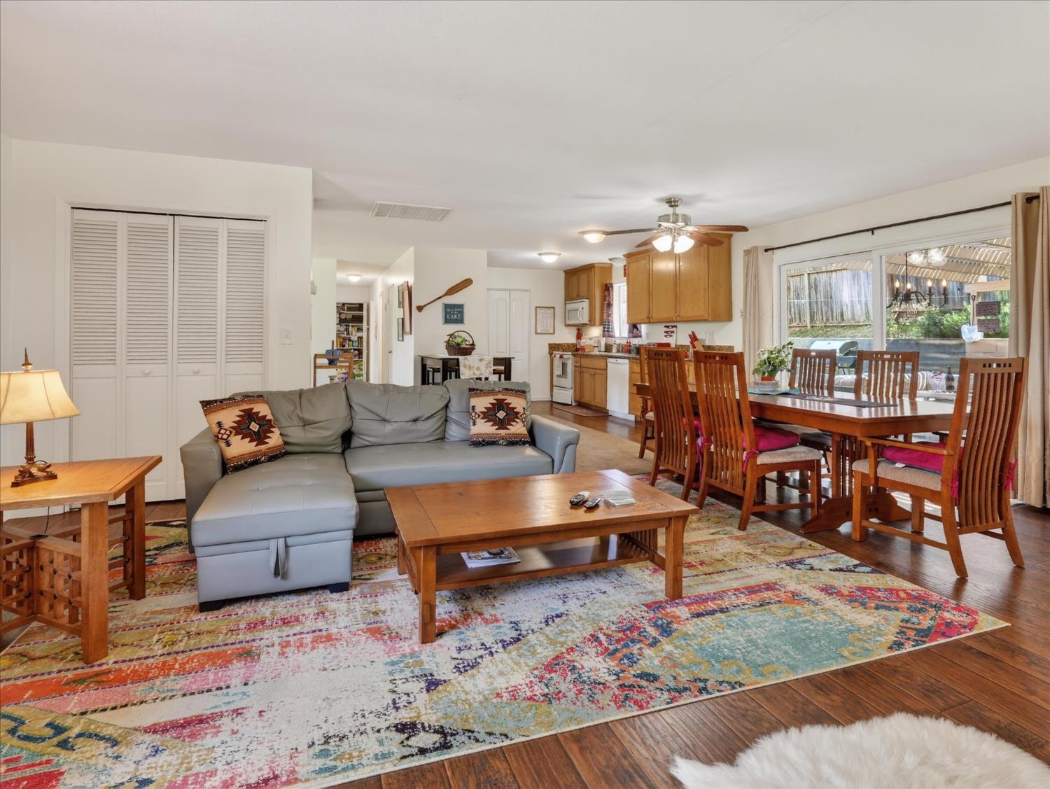 40885 Elliott Dr, Oakhurst, CA 93644