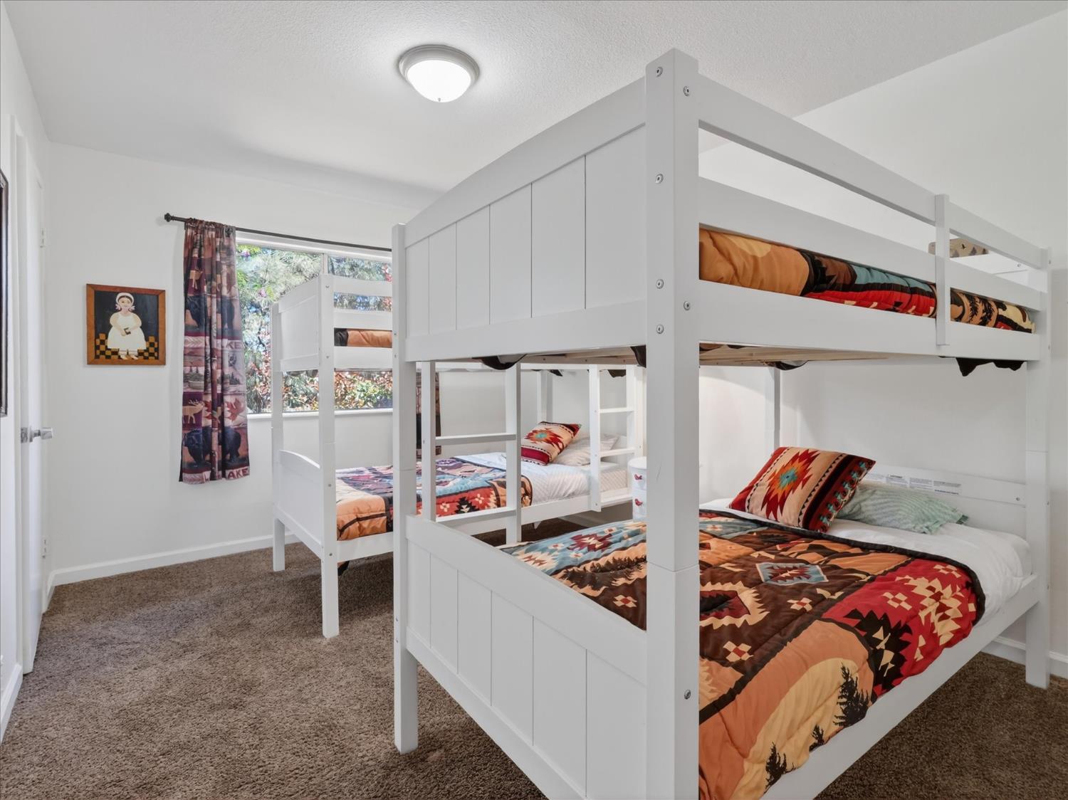 40885 Elliott Dr, Oakhurst, CA 93644