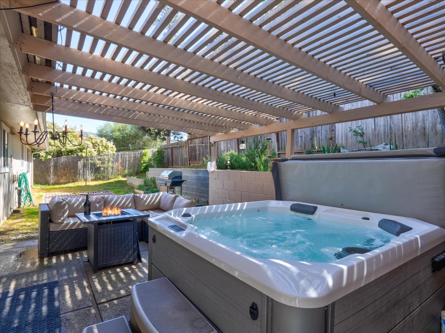 40885 Elliott Dr, Oakhurst, CA 93644