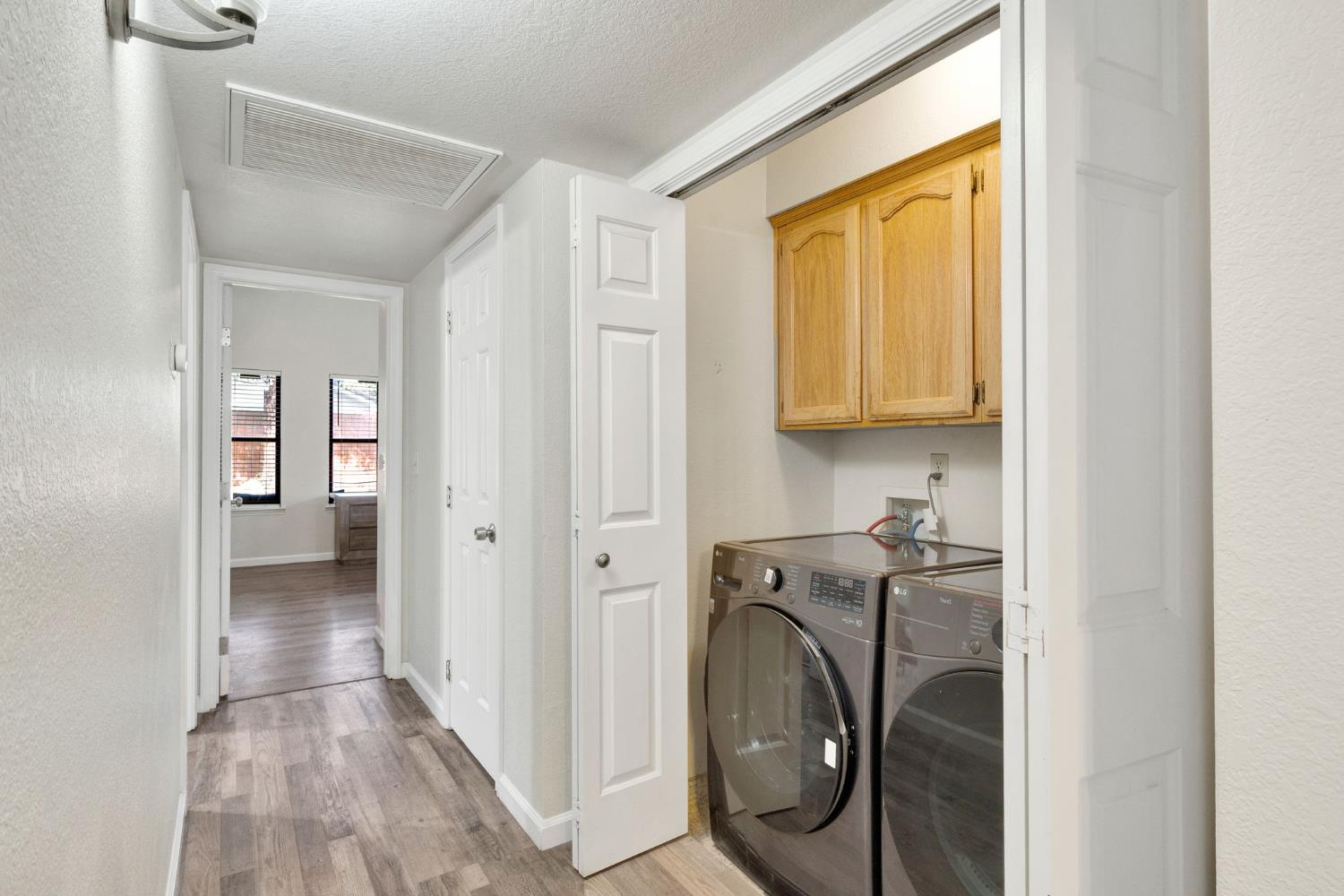 6241 N Lodi Ave, Fresno, CA 93722