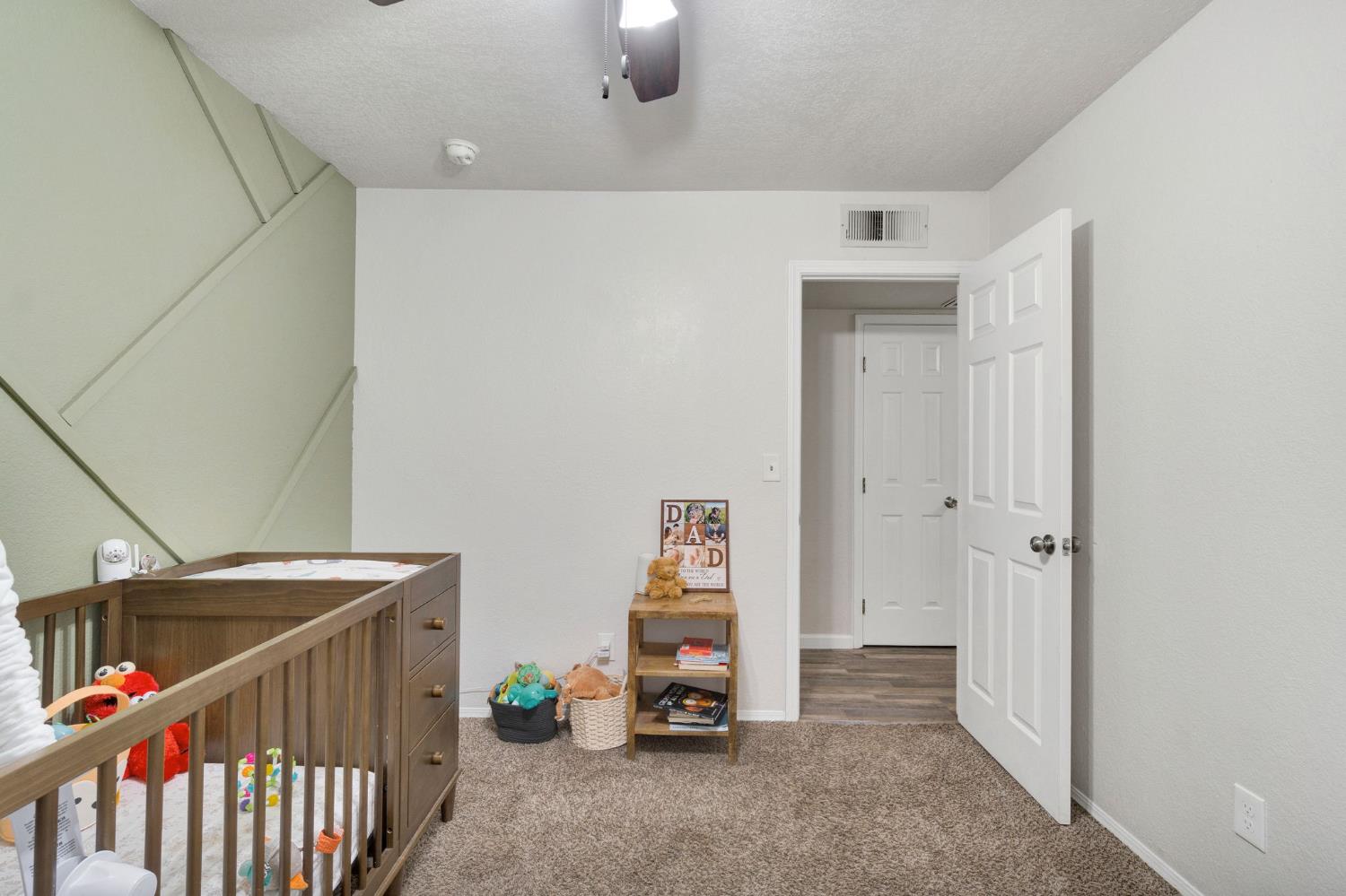 6241 N Lodi Ave, Fresno, CA 93722