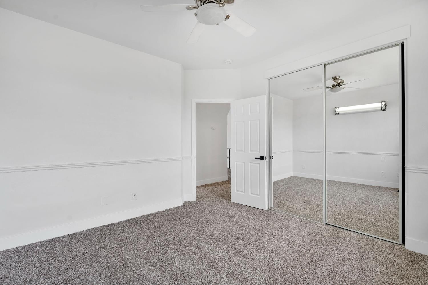 1823 Houston Ave, Clovis, CA 93619