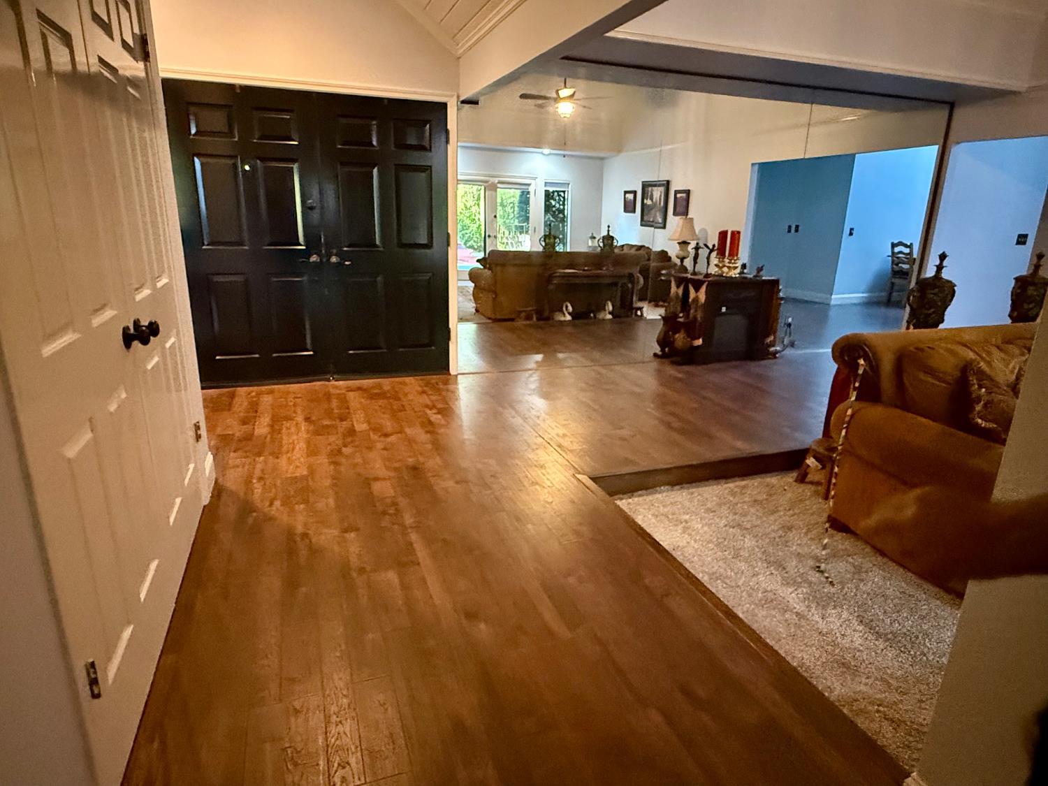 2555 W Bluff Ave #142, Fresno, CA 93711