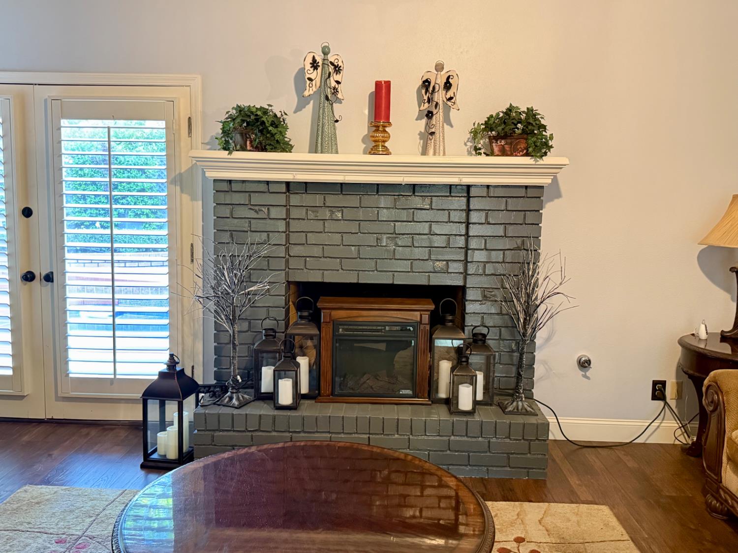 2555 W Bluff Ave #142, Fresno, CA 93711