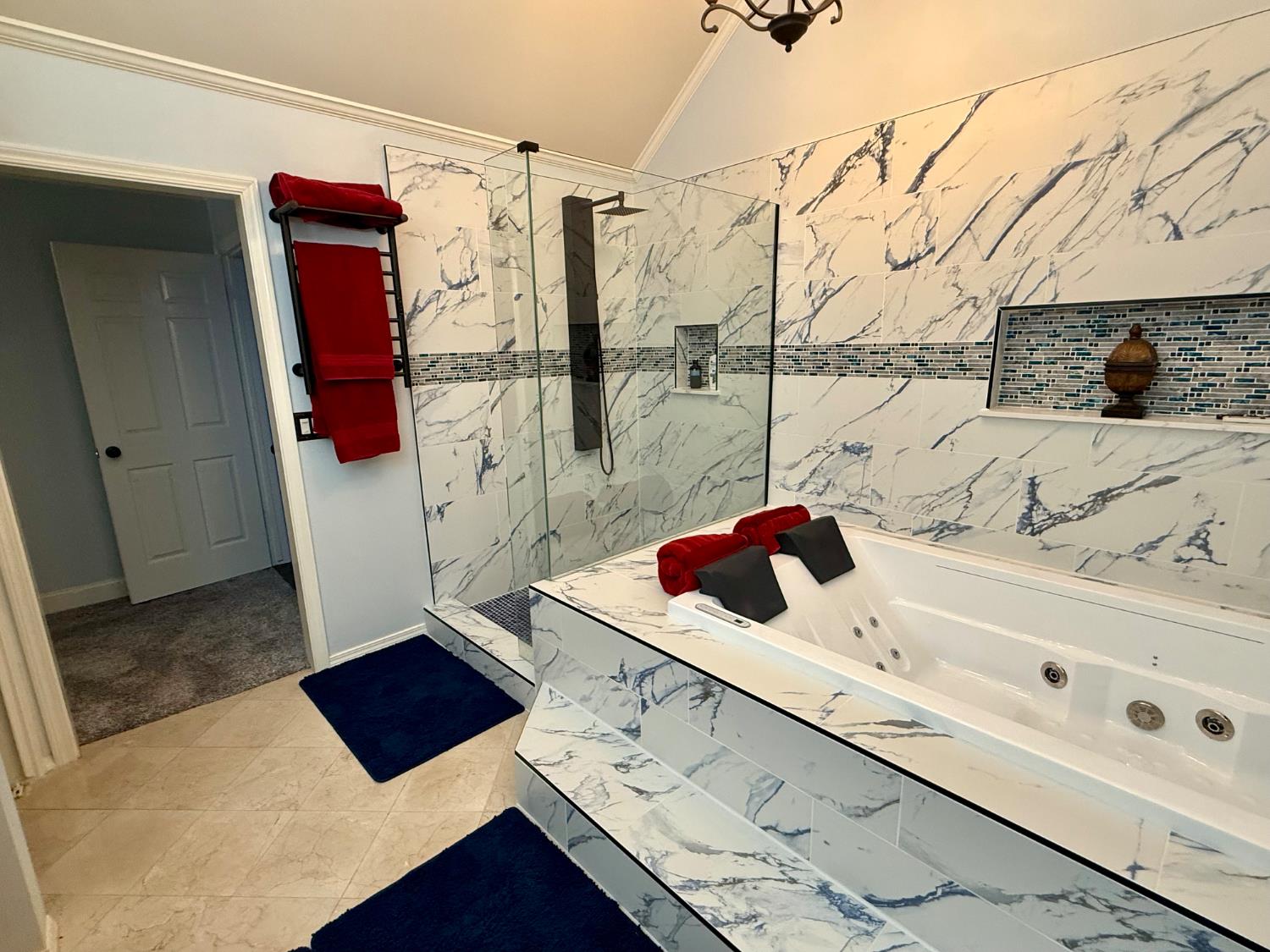 2555 W Bluff Ave #142, Fresno, CA 93711