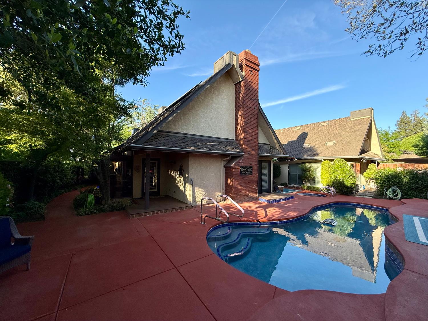 2555 W Bluff Ave #142, Fresno, CA 93711