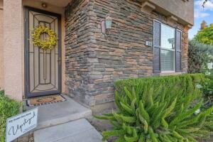 1608 N oliveto Ct, Visalia, CA 93291