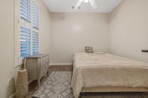 1608 N oliveto Ct, Visalia, CA 93291