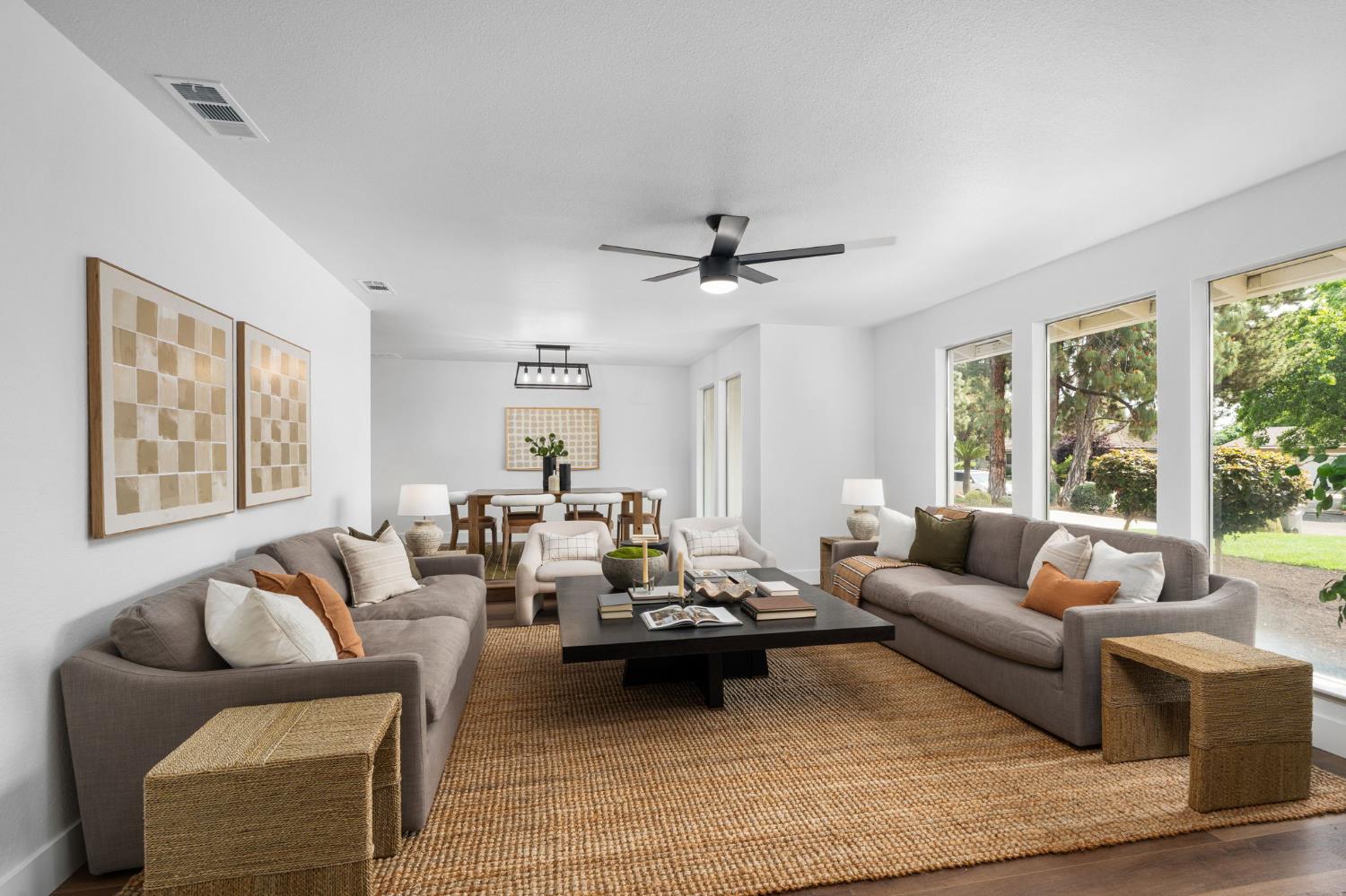 2626 W Scott Ave, Fresno, CA 93711