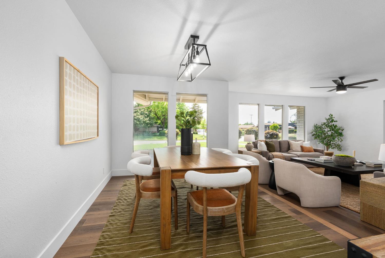 2626 W Scott Ave, Fresno, CA 93711