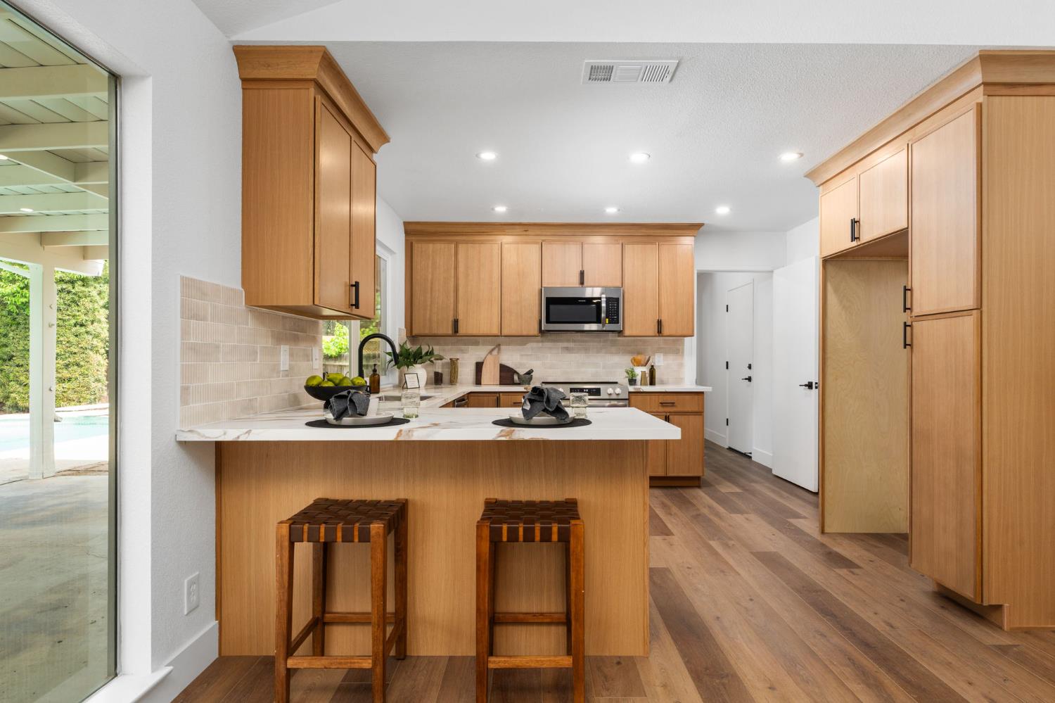 2626 W Scott Ave, Fresno, CA 93711