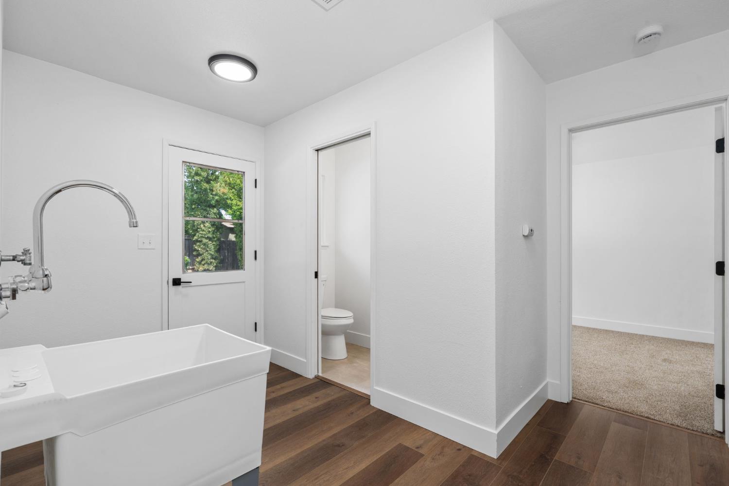 2626 W Scott Ave, Fresno, CA 93711