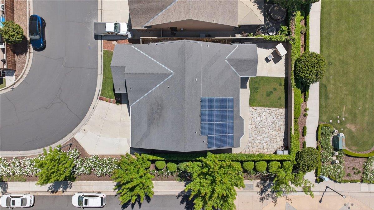 1776 N McPherson Ln, Clovis, CA 93619