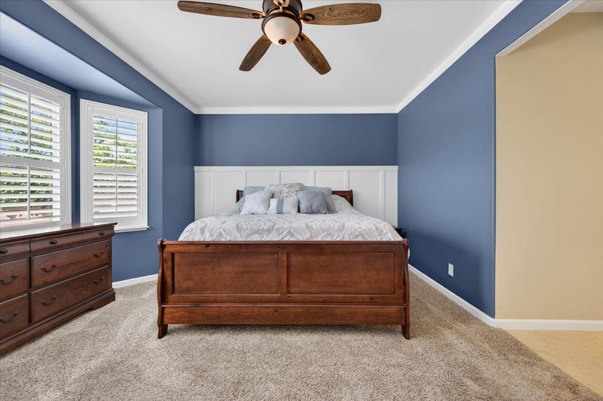 1776 N McPherson Ln, Clovis, CA 93619