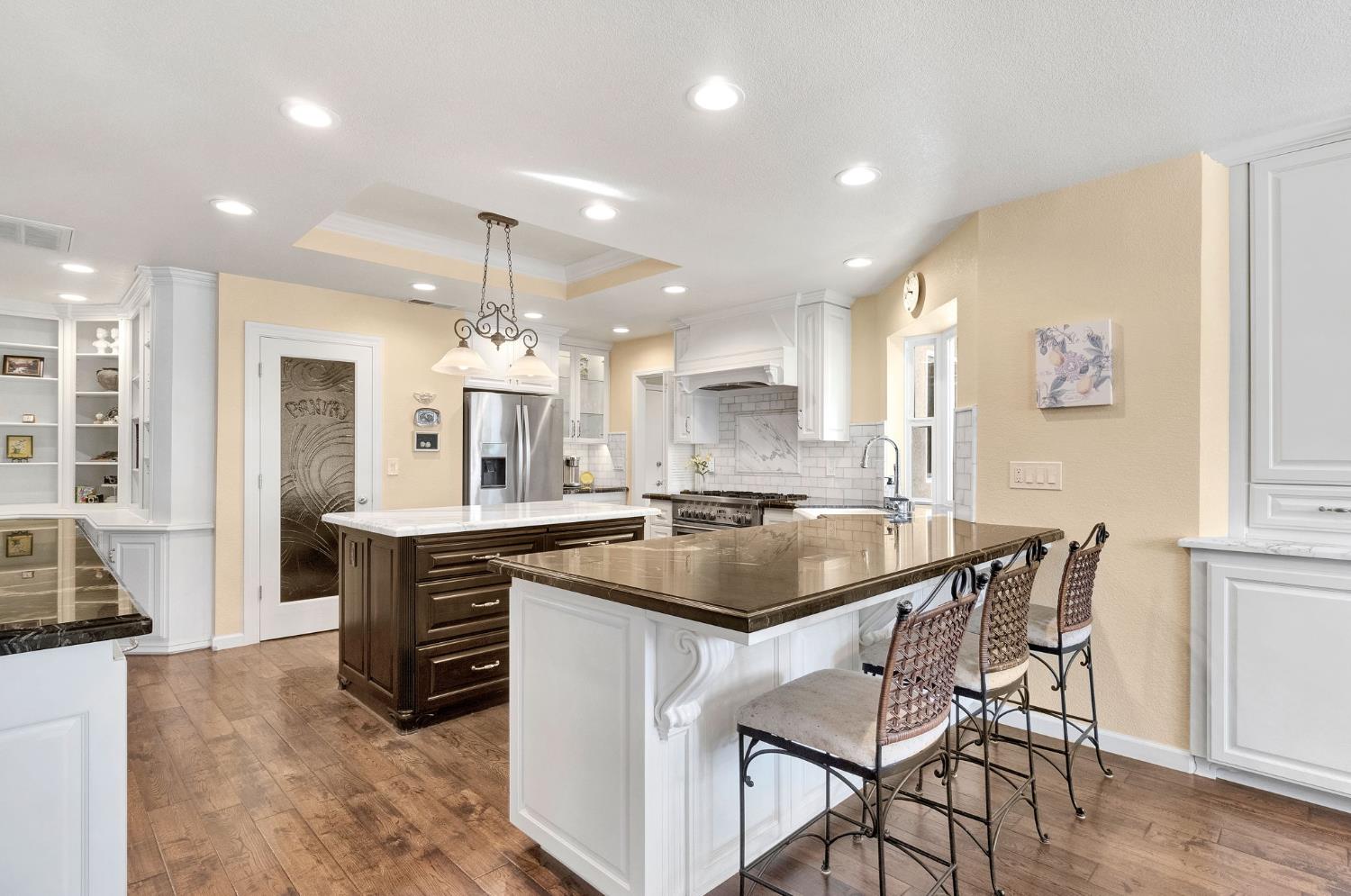 1367 E Decatur Ave, Fresno, CA 93720