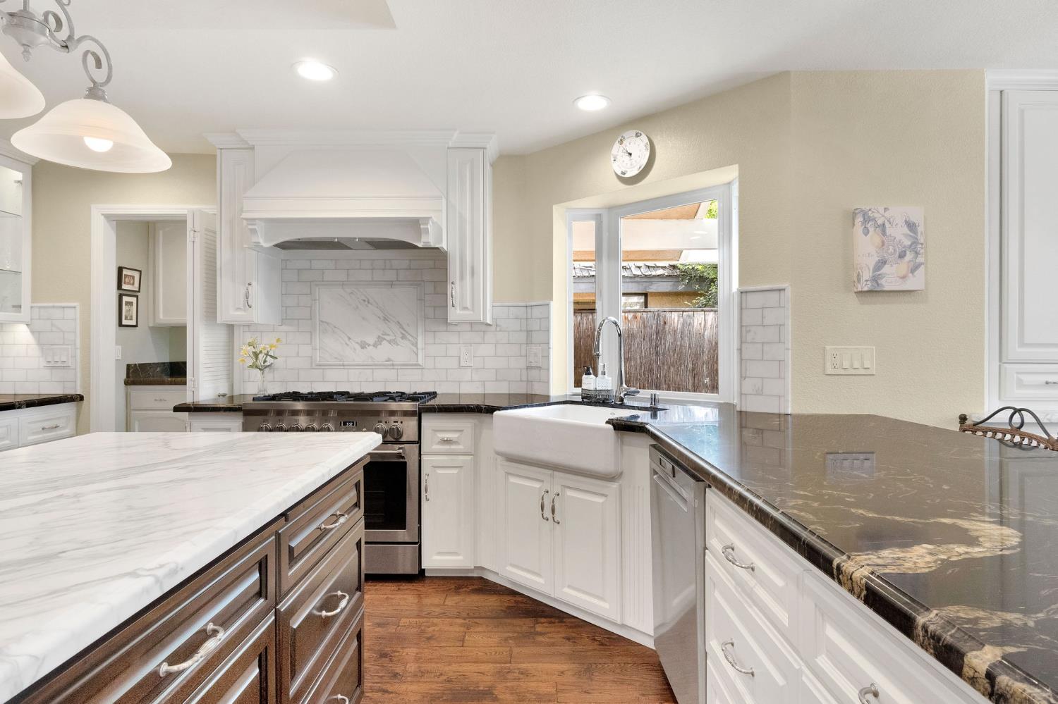 1367 E Decatur Ave, Fresno, CA 93720