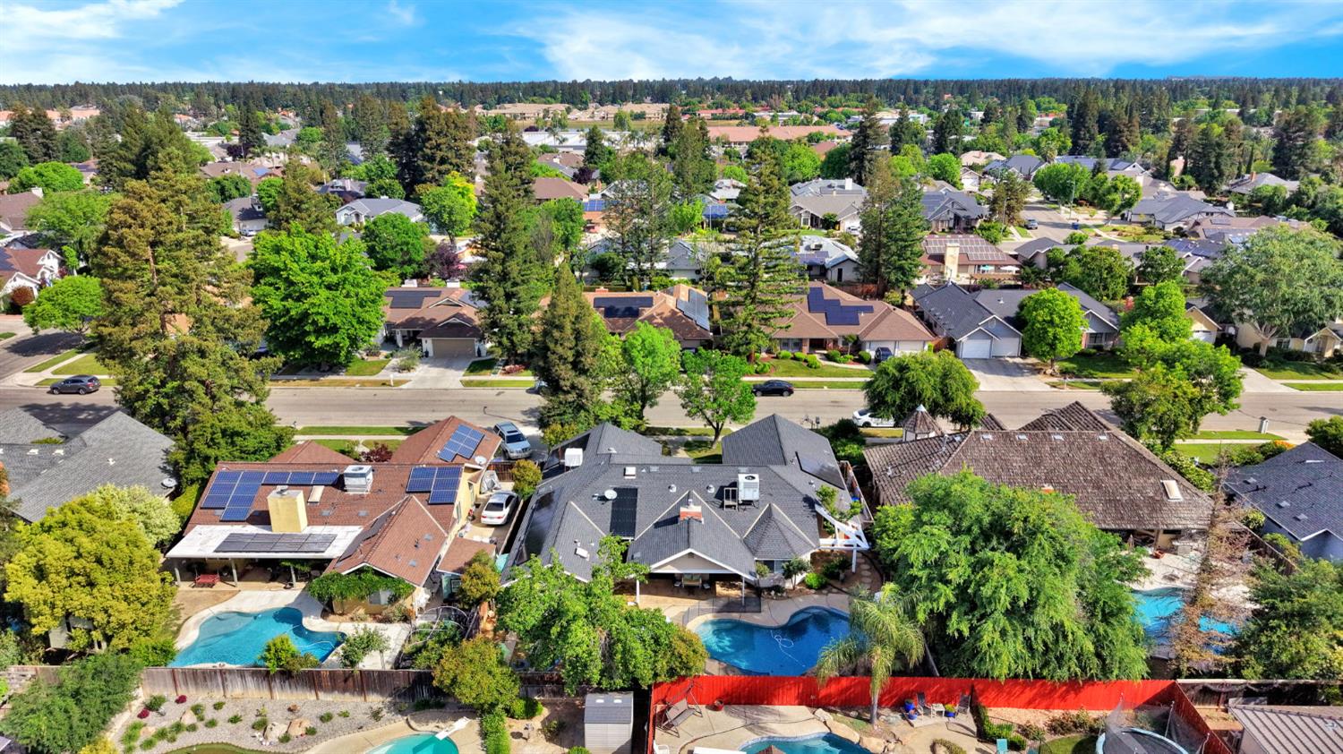 1367 E Decatur Ave, Fresno, CA 93720