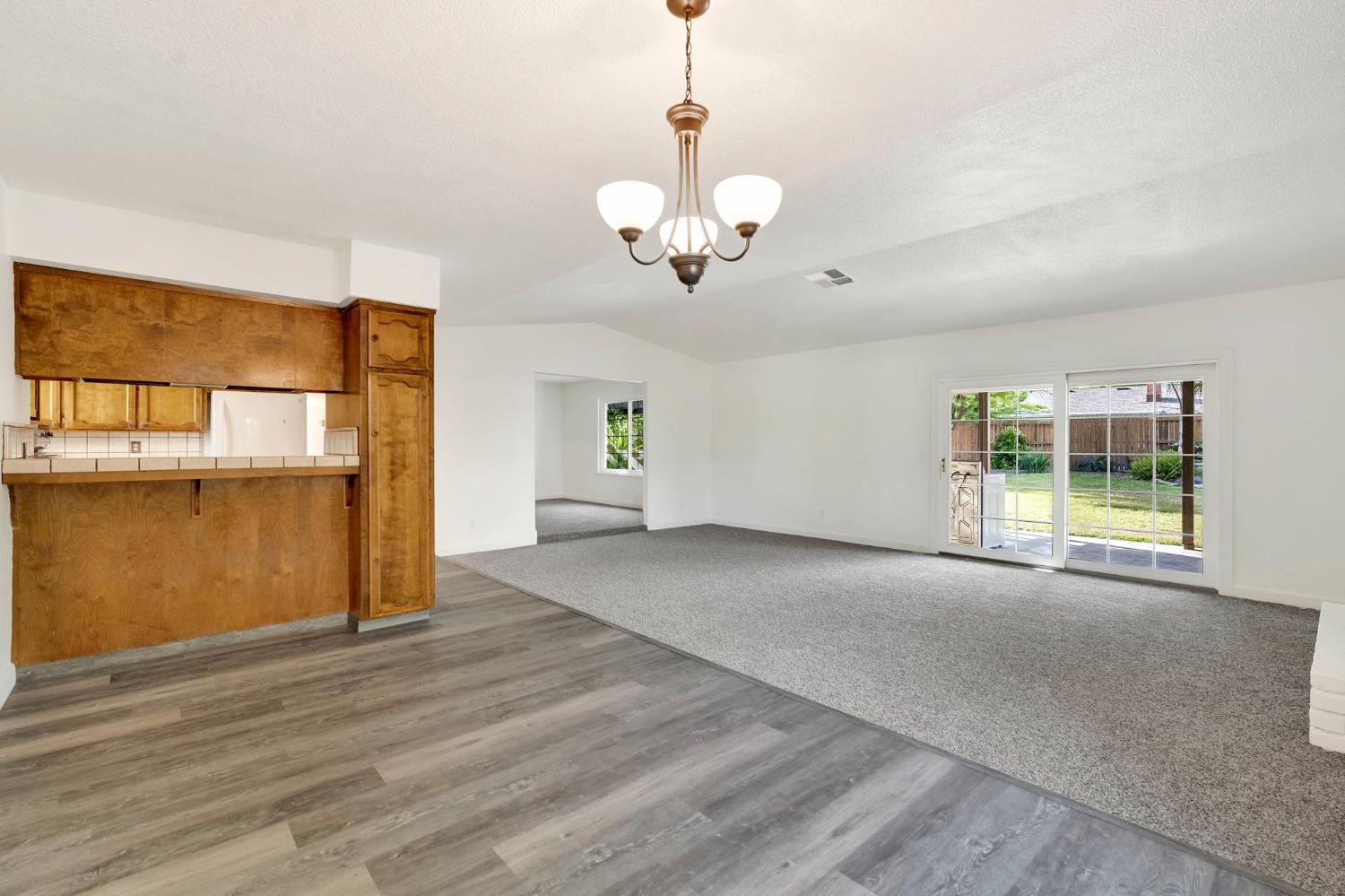 778 W Polson Ave, Clovis, CA 93612