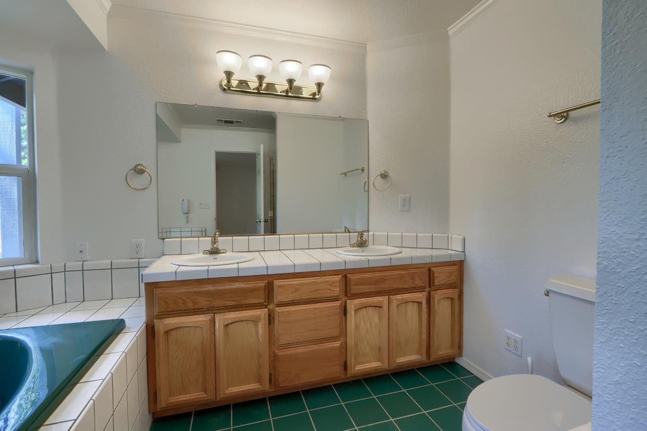 7174 Hites Cove, Mariposa, CA 95338