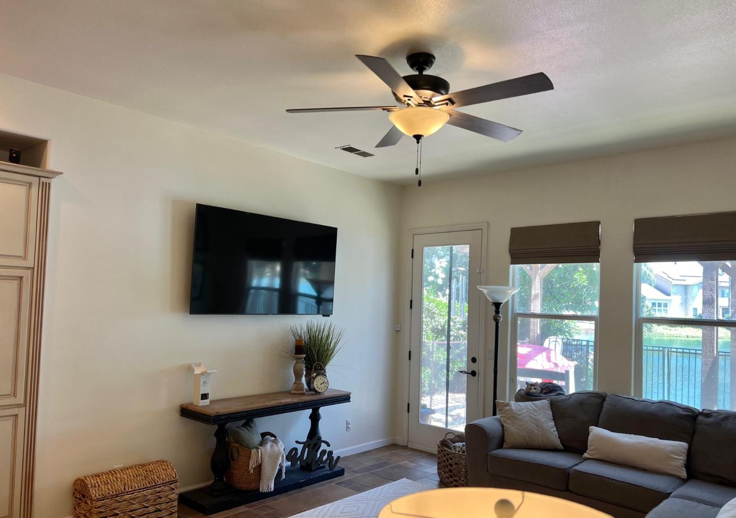 8730 Laguna St, Chowchilla, CA 93610