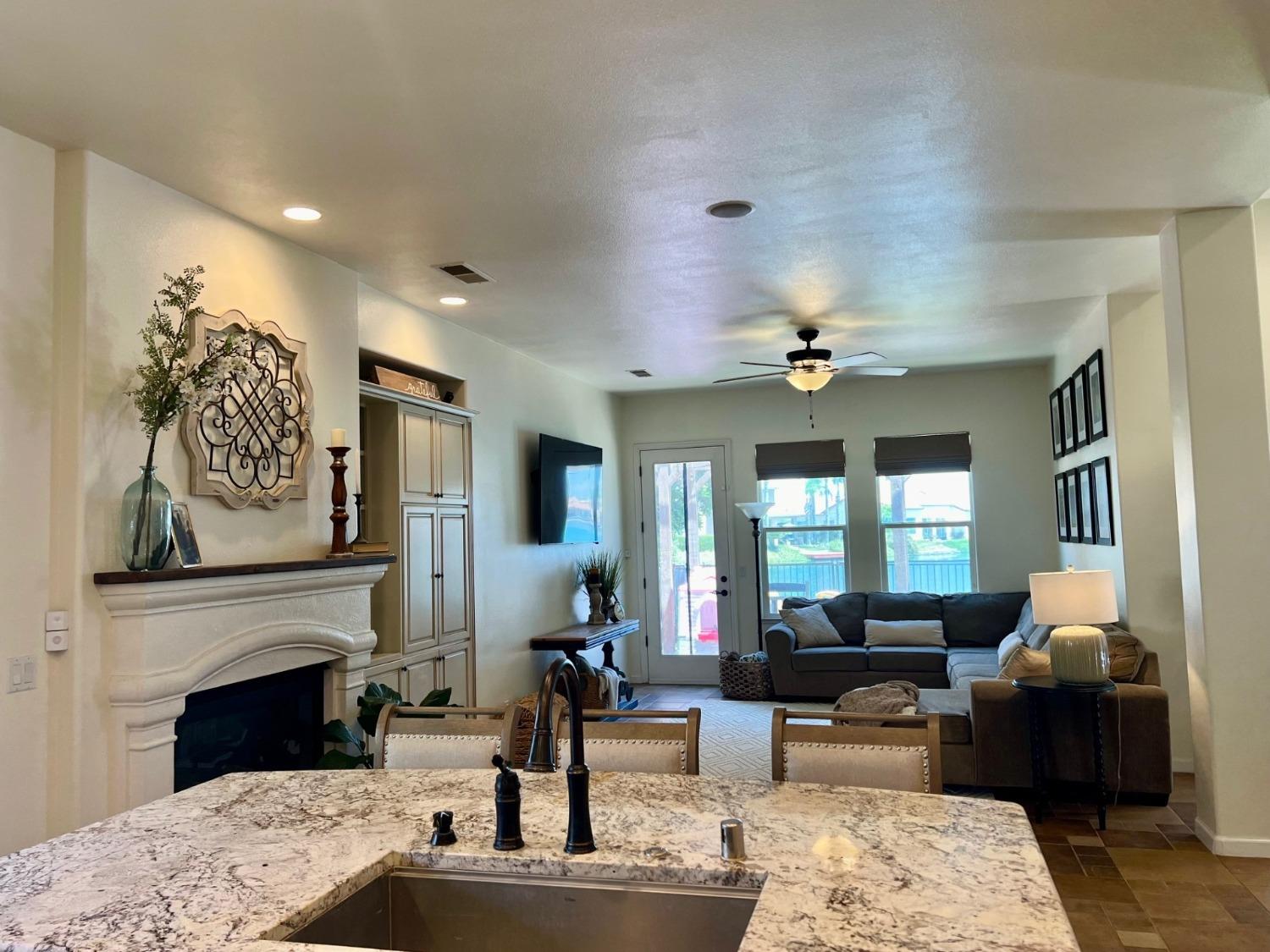 8730 Laguna St, Chowchilla, CA 93610