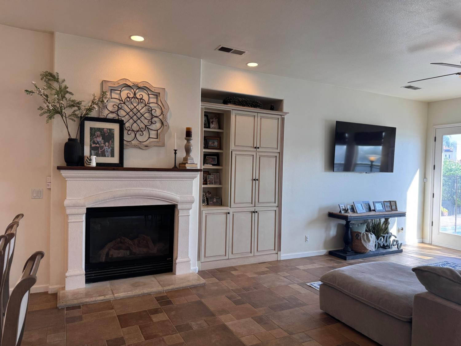 8730 Laguna St, Chowchilla, CA 93610