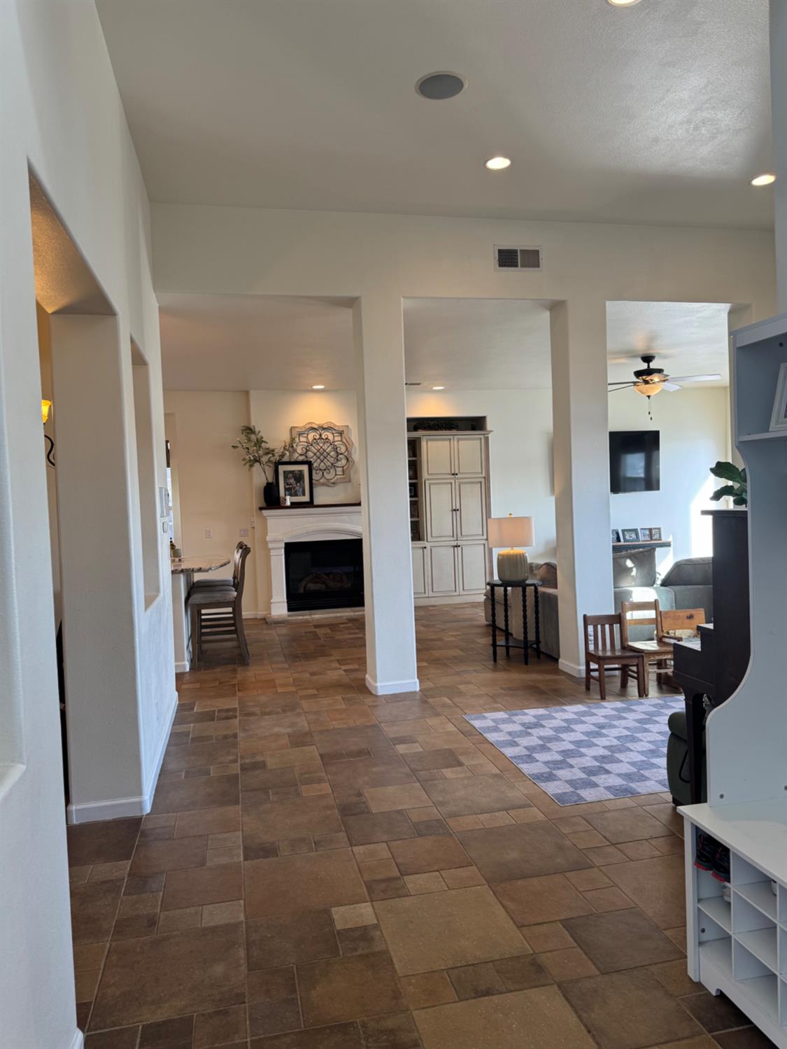 8730 Laguna St, Chowchilla, CA 93610