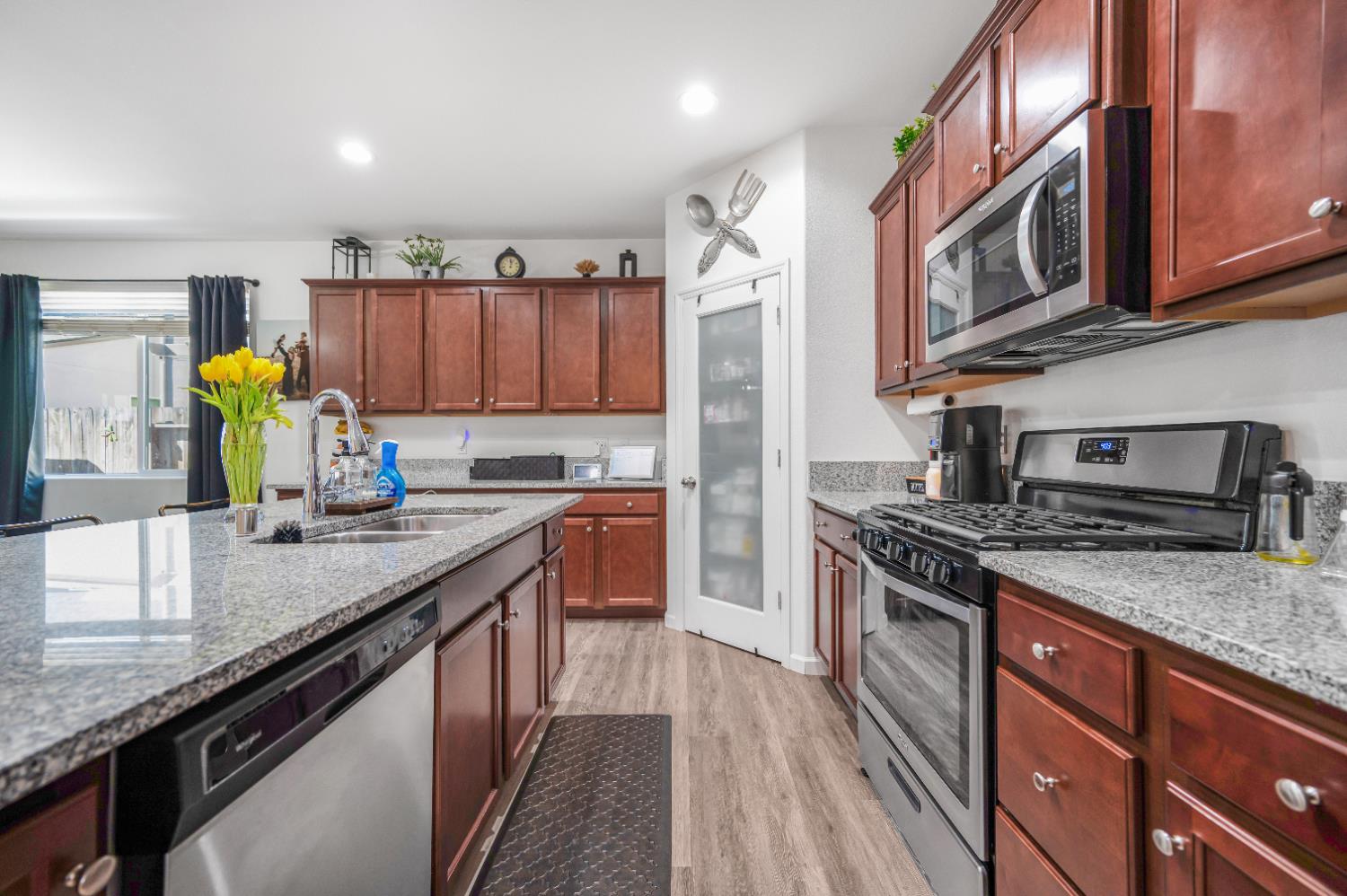 7430 E Cornell Ave, Fresno, CA 93737