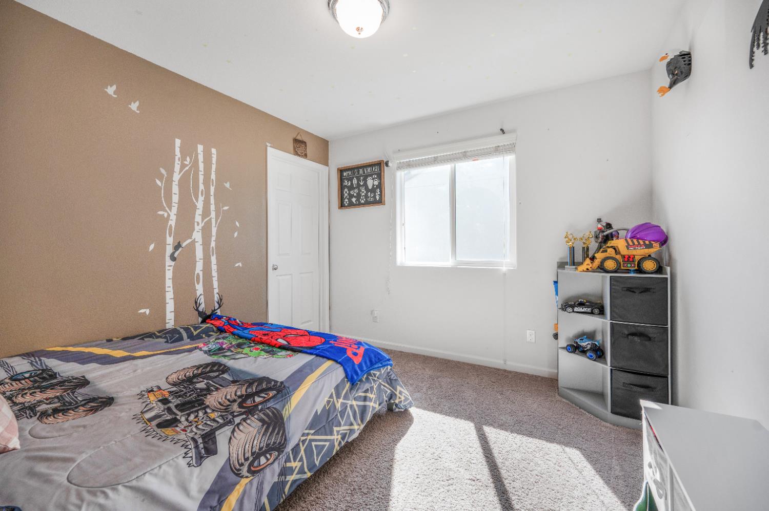 7430 E Cornell Ave, Fresno, CA 93737