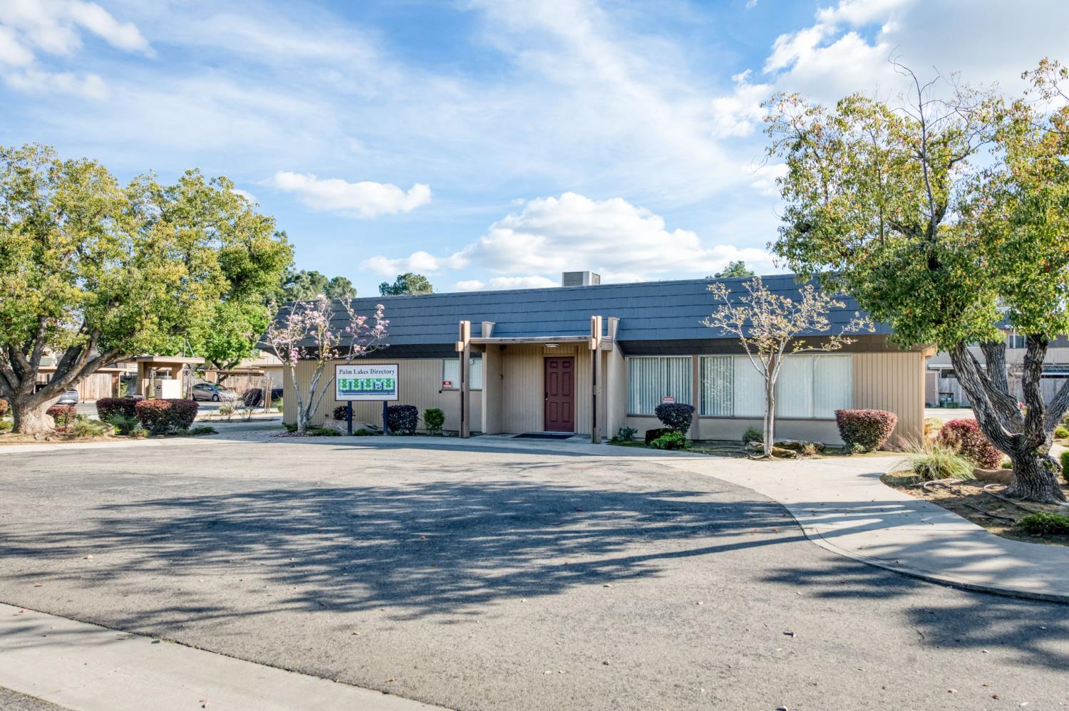 5118 E Ashlan Ave #102, Fresno, CA 93727