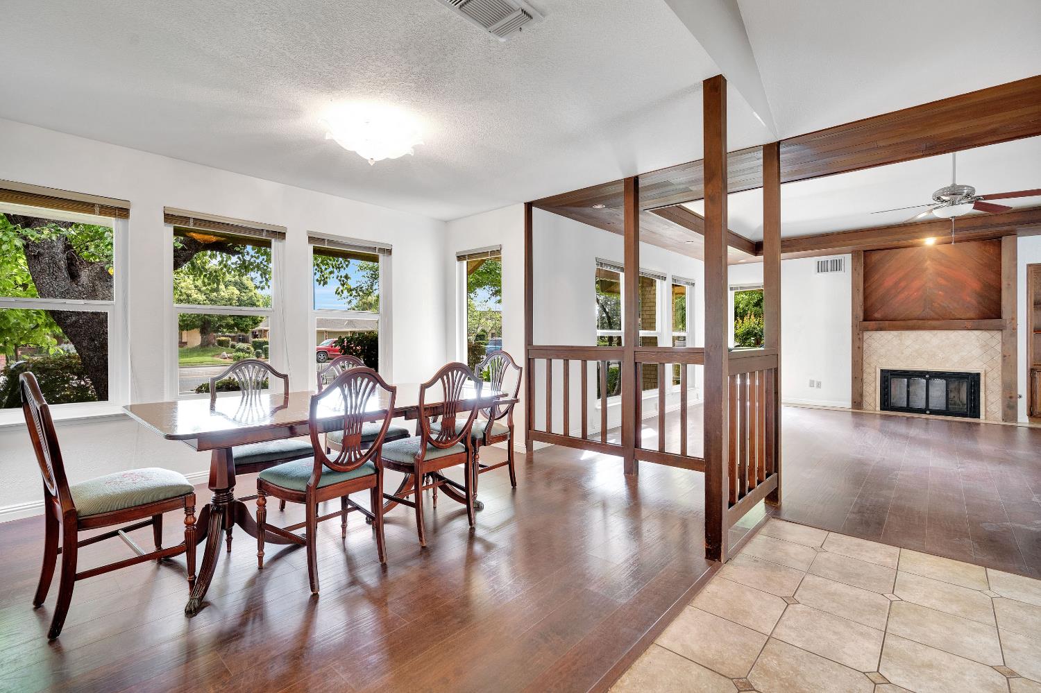 674 E Cole Ave, Fresno, CA 93720