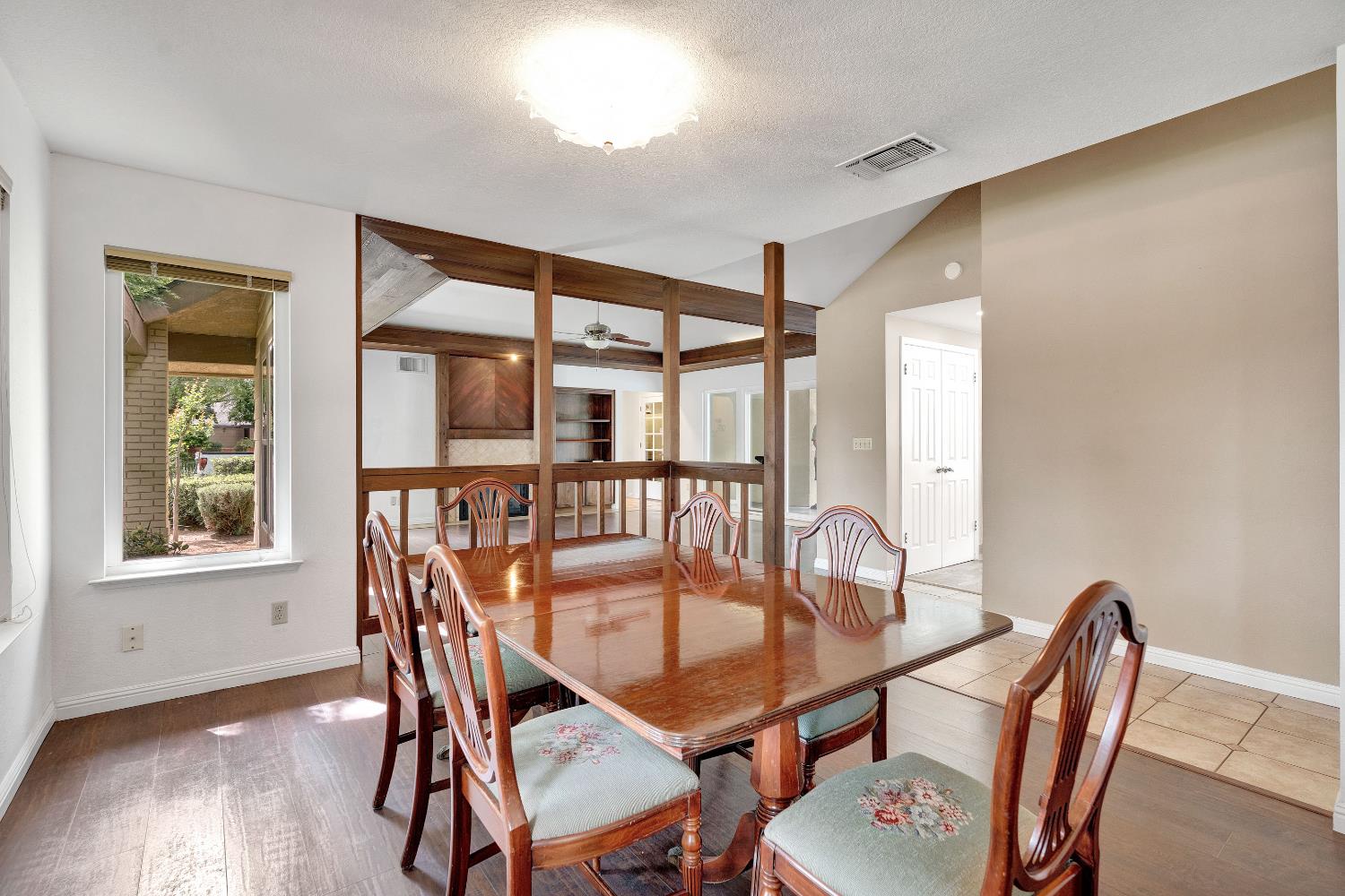 674 E Cole Ave, Fresno, CA 93720