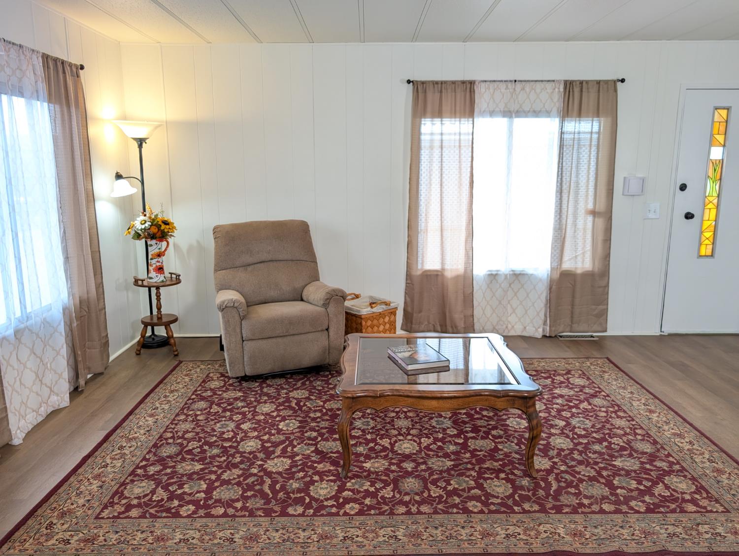 1001 Sylmar #30, Clovis, CA 93612