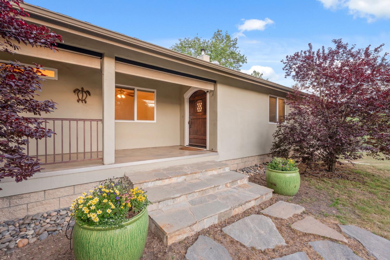 45012 Mockingbird Ln, Oakhurst, CA 93644