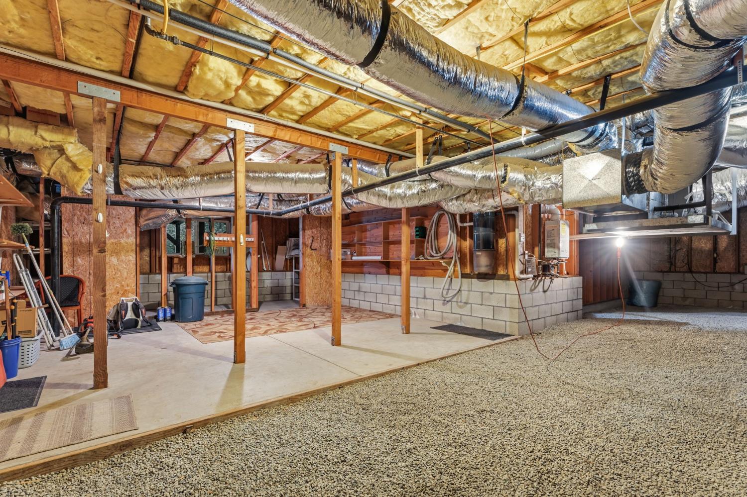 45012 Mockingbird Ln, Oakhurst, CA 93644