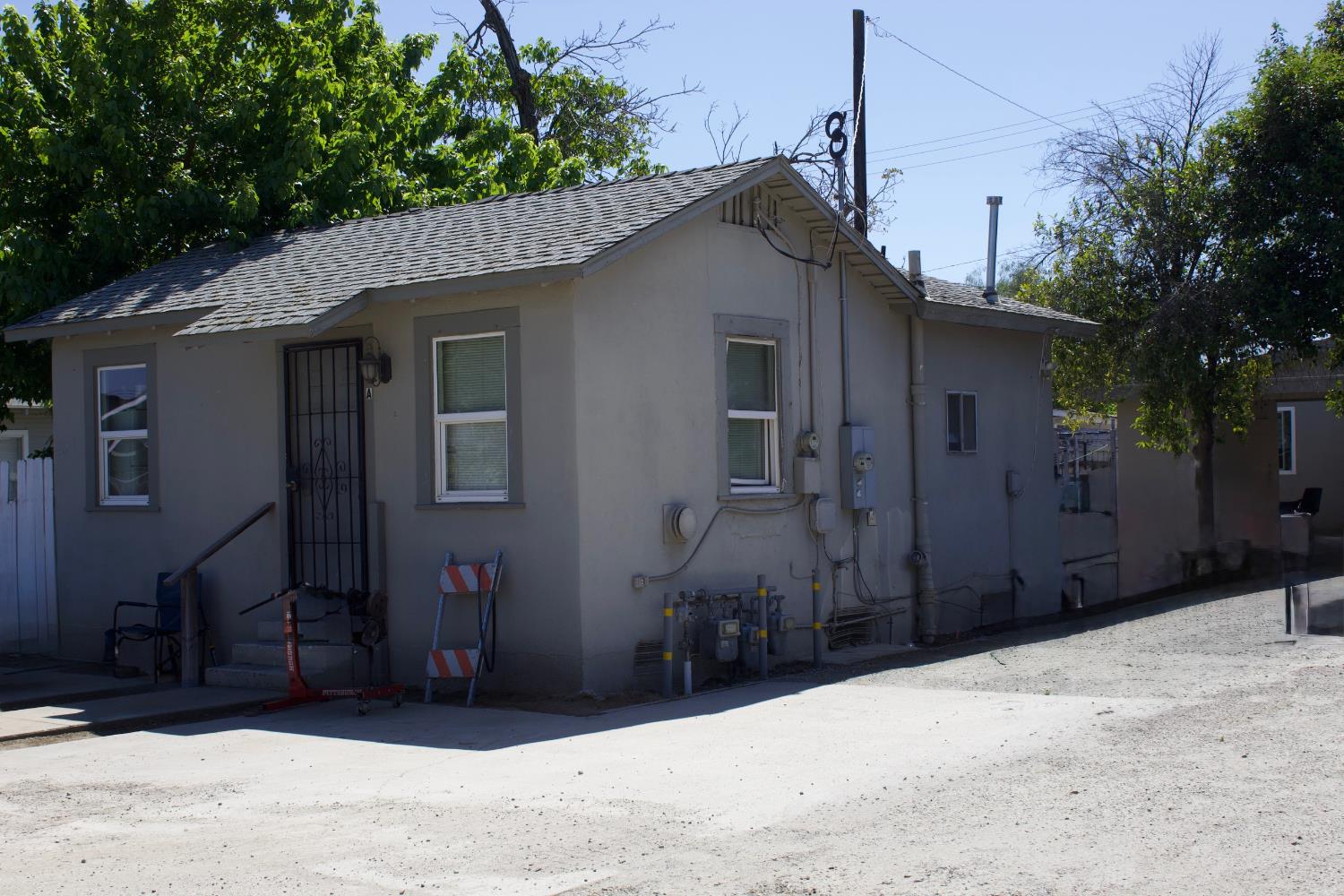 1411 Annadale Ave #A-C, Sanger, CA 93657