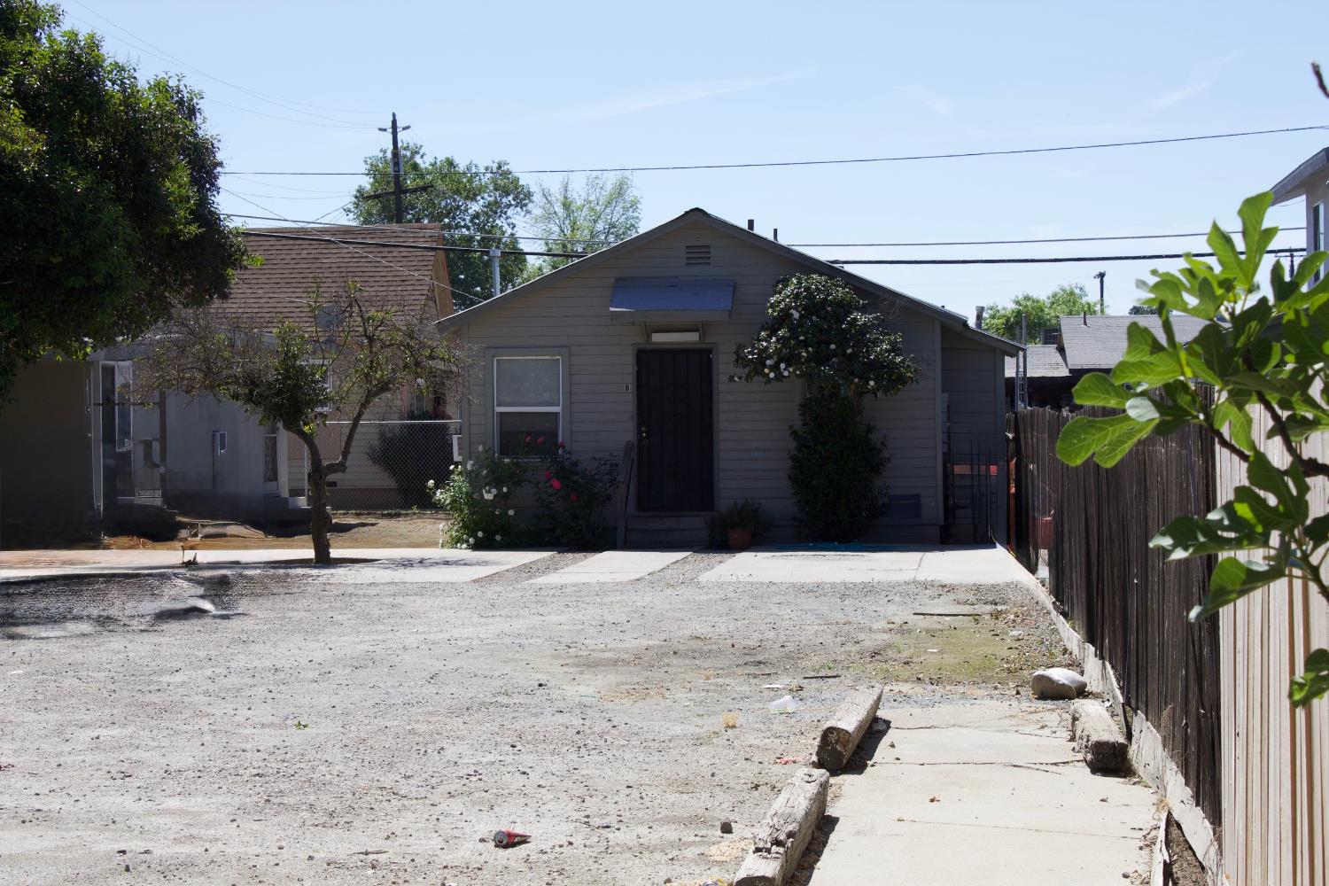 1411 Annadale Ave #A-C, Sanger, CA 93657