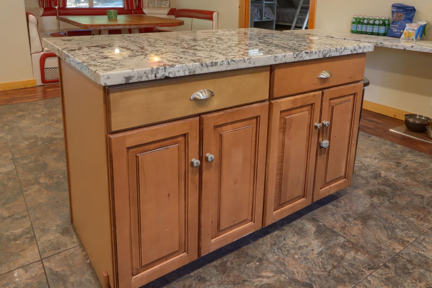 39667 W Idylwild, Bass Lake, CA 93604