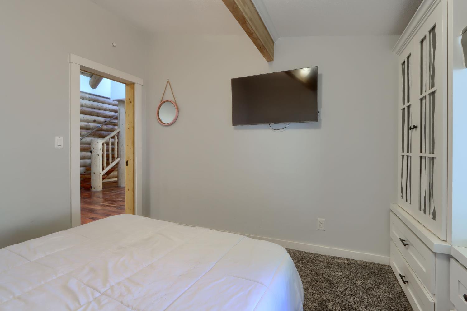 39667 W Idylwild, Bass Lake, CA 93604