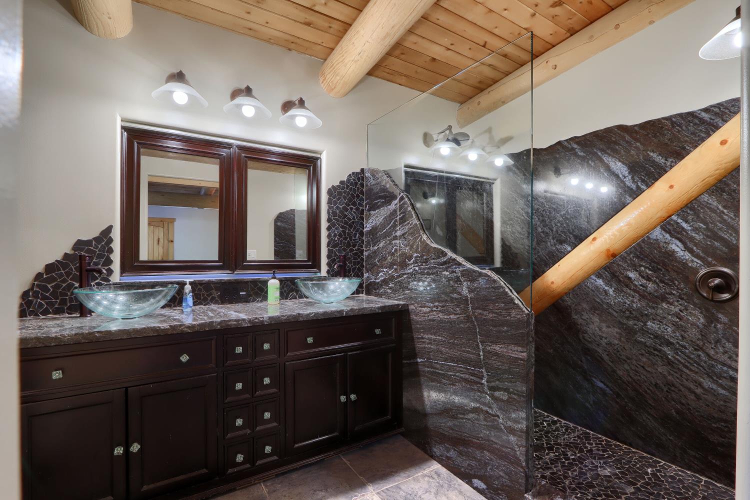 39667 W Idylwild, Bass Lake, CA 93604