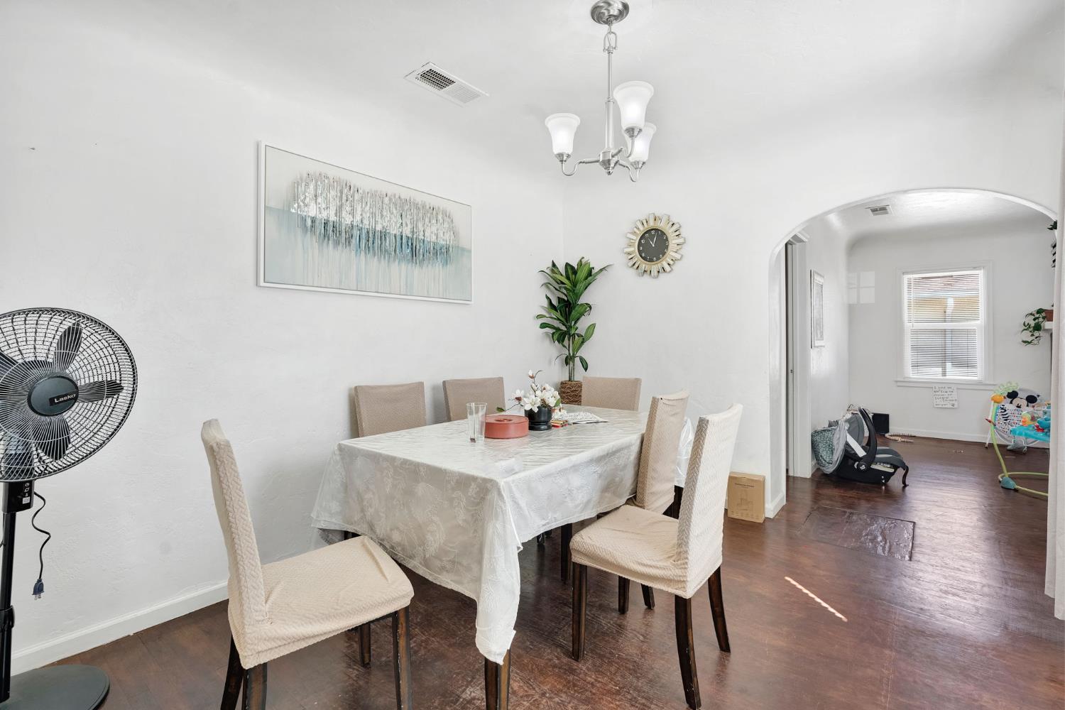 1631 Harrison, Fresno, CA 93704